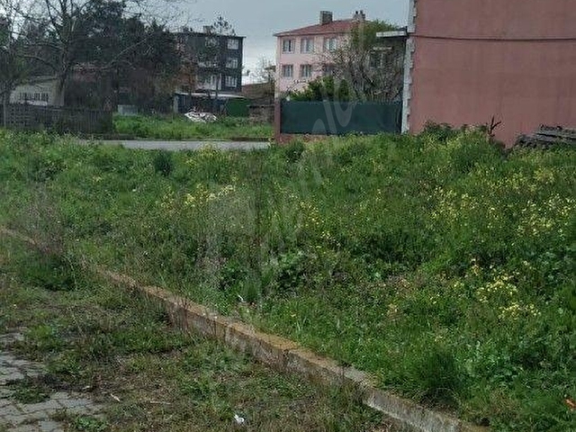 TEKİRDAĞ ERGENE VELİMEŞEDE KÖŞEBAŞI KONUT İMARLI ARSA - Görsel 11