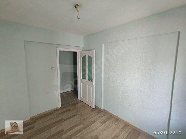 HALİL EMLAK TAN YÜKSEK GİRİŞ DOĞAL GAZLİ BOYALI TEMİZ 2+1 100 m2 25 000 TL - Görsel 15
