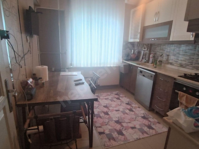 BATIKENT KARACILAR SİTESİNDE FULL YAPILI ARA KAT KOMBİLİ DAİRE - Görsel 21