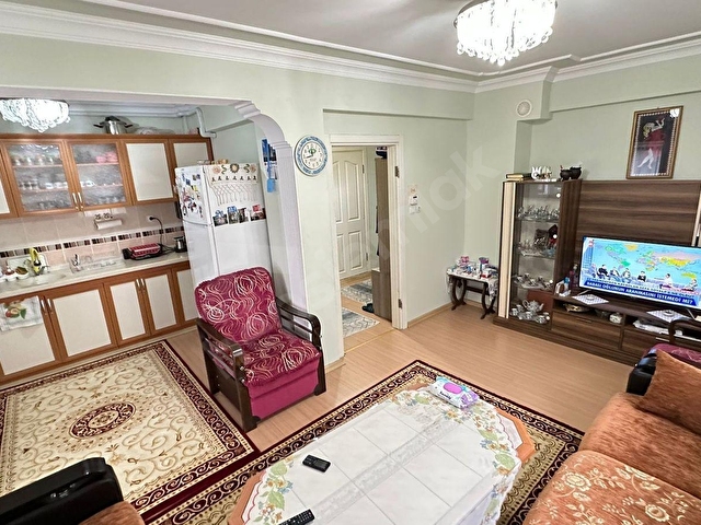 CANTAN EMLAKTAN ALTINKUMDA DOĞALGAZLI KLİMALI İÇİ YAPILI LÜKS DAİRE