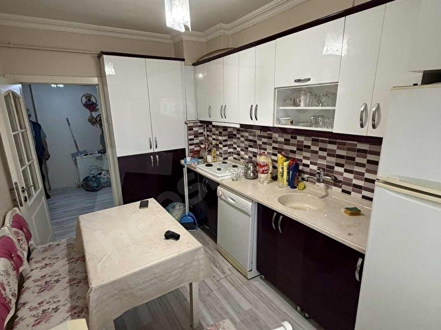 Hastane Metro Durağına Yakın Hazır Kiracılı 3+1 Satılık Daire - Görsel 9