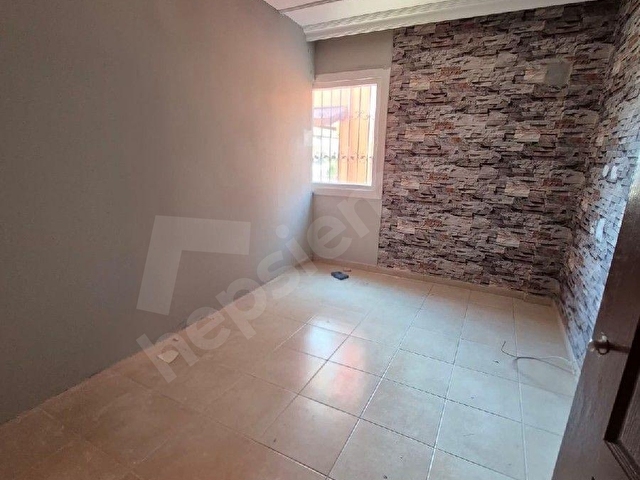 ARSUZ GÖZCÜLER MAHALLESİNDE ÇARŞI İÇİNDE SATILIK DAİRE - Görsel 12