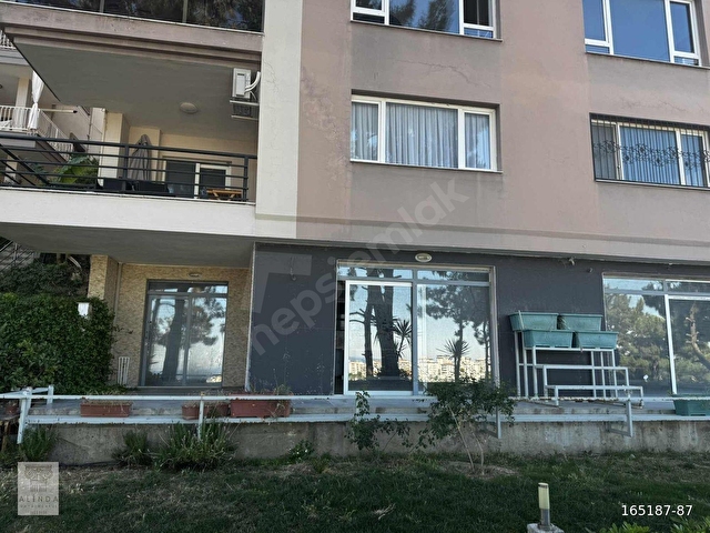 KUŞADASI VİAPARK SİTESİNDE DENİZ MANZARALI BAHÇE KATI 3+1 - Görsel 3