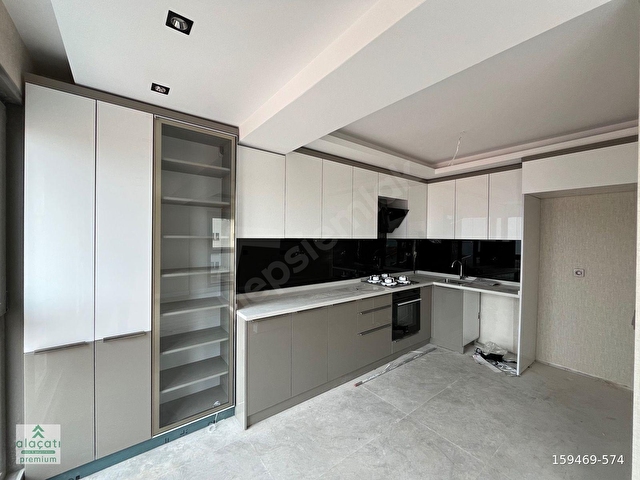 ALAÇATIDAN İLKER CADDESİNDE TERASLI MODERN FIRSAT 3+1 DUBLEKS - Görsel 15