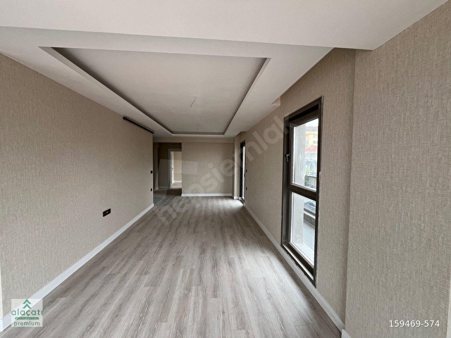 ALAÇATIDAN İLKER CADDESİNDE TERASLI MODERN FIRSAT 3+1 DUBLEKS - Görsel 28