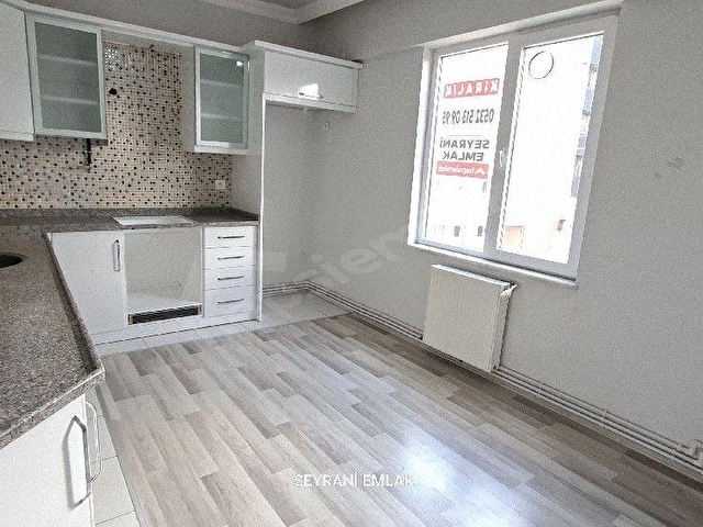 DEVELİ ÇARŞI MERKEZİNDE KİRALIK ÇOK GENİŞ 3+1 DAİRE - Görsel 4