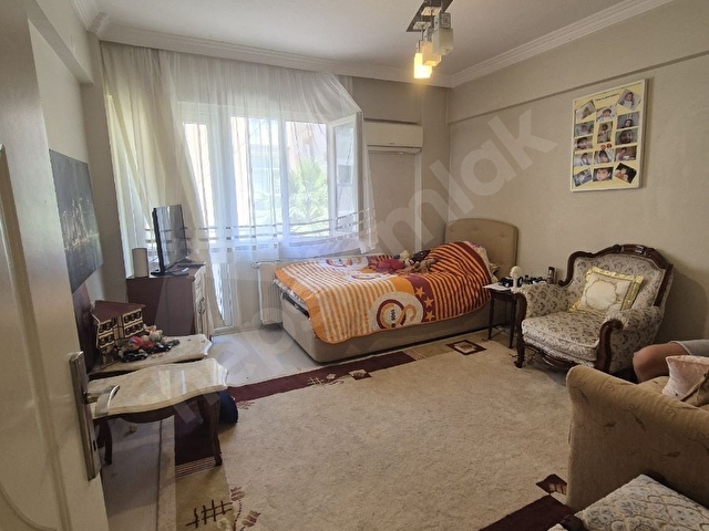 Alsancak özel sağlık hastanesi sokağı 3+1 2.kat otoparklı daire - Görsel 23