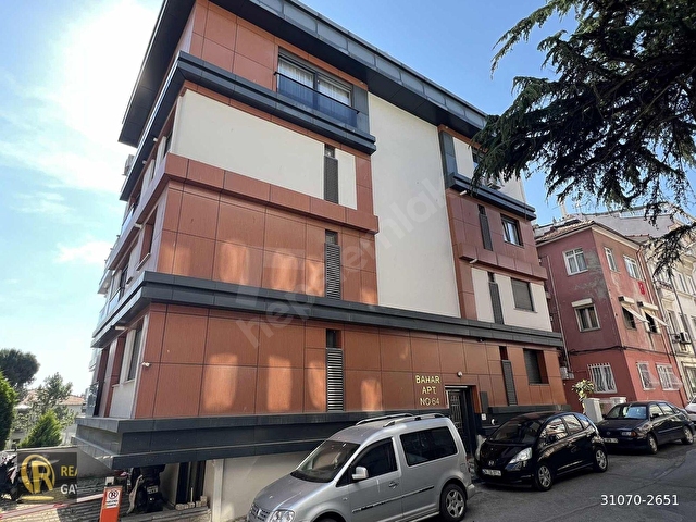 Acil Satılık !! Üsküdar Salacakta Boğaz Manzaralı 220 m2 Dublex - Görsel 4