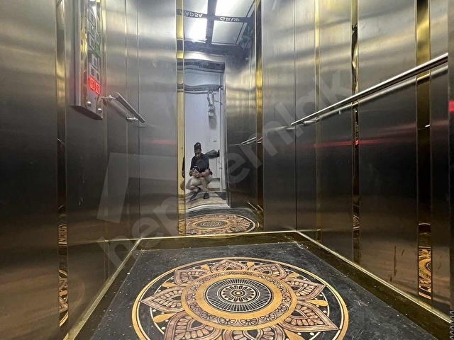Acil Satılık !! Üsküdar Salacakta Boğaz Manzaralı 220 m2 Dublex