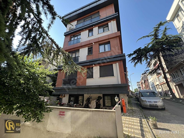 Acil Satılık !! Üsküdar Salacakta Boğaz Manzaralı 220 m2 Dublex - Görsel 3