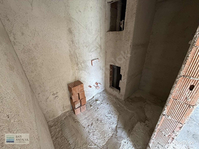 KUM MAHALLESİNDE DENİZE 300 M SATILIK LÜKS 1+1 DAİRE - Görsel 13