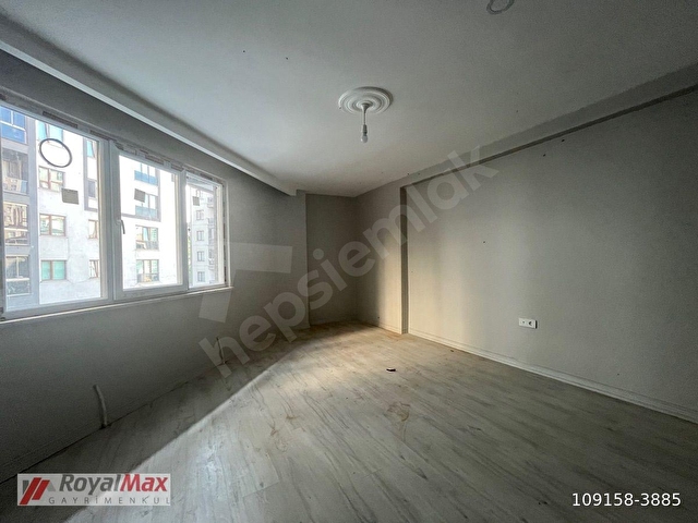 ROYALMAXDAN ANA CADDE METRO YAKINI 1+165 M² AMERİKAN MUTFAK - Görsel 6
