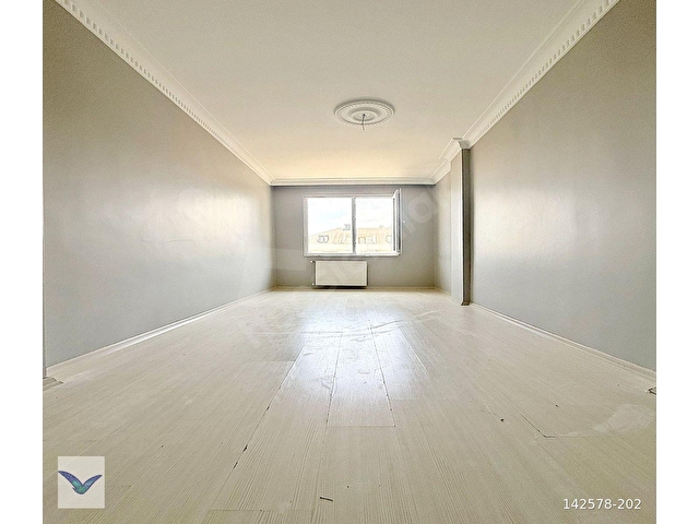 BEYLİKDÜZÜNDE MERKEZİ KONUMDA 4+2 DUBLEKS SATILIK DAİRE - Görsel 11