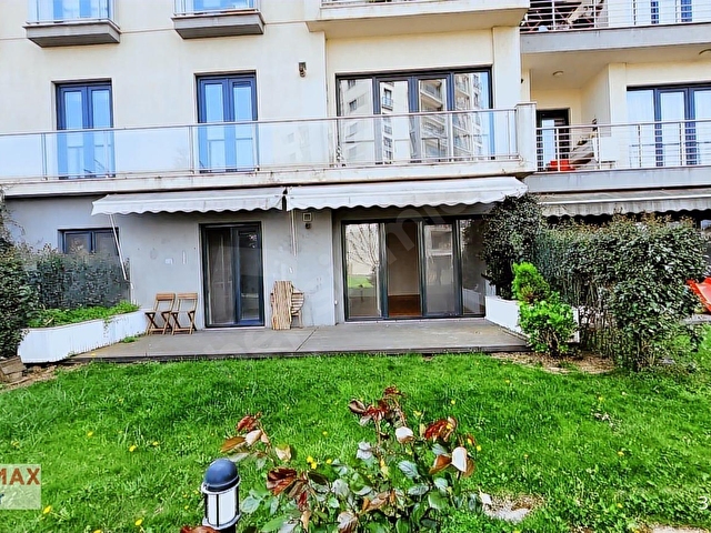 Nuran Karabaş Glow 3 sitesinde bahçe katı yatay blok 2+1 satılık