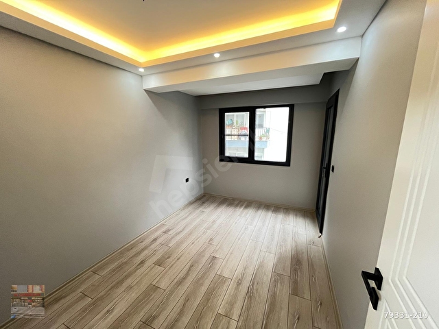 İNCİRLİOVA SANDIKLIDA KÖŞE BAŞI ARA KAT FERAH 4+1 DAİRE - Görsel 23