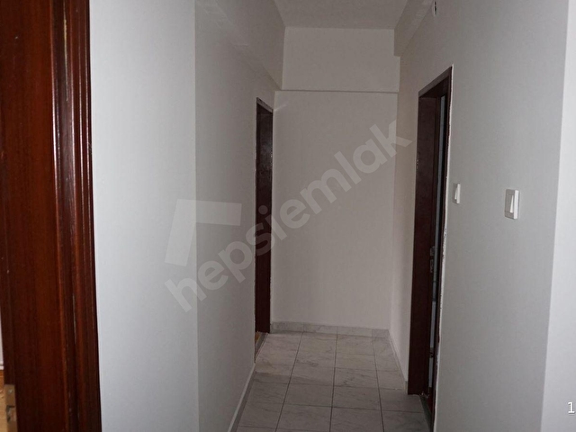 TEKİRDAĞ, HÜSEYİN PEHLİVAN CADDESİNDE 3+1 KİRALIK DAİRE - Görsel 17