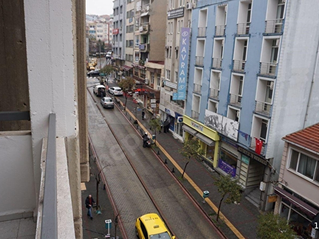 TEKİRDAĞ, HÜSEYİN PEHLİVAN CADDESİNDE 3+1 KİRALIK DAİRE - Görsel 10