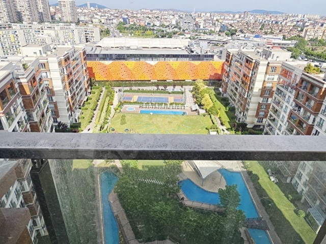 SUR YAPI METROGARDENDE EN İYİ ŞEREFİYEDE BÜYÜK TİP 2+1 FIRSAT! - Görsel 24