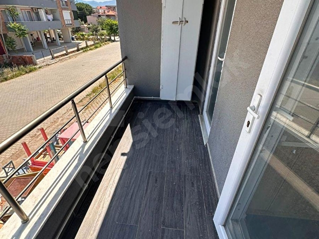 BURHANİYR JET EMLAKTAN BADEM ALANINDA 2+1 KİRALIK DAİRE - Görsel 26