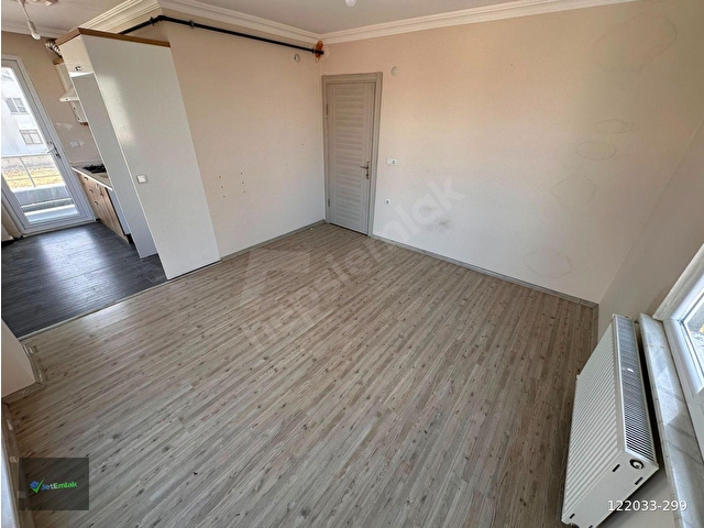 BURHANİYR JET EMLAKTAN BADEM ALANINDA 2+1 KİRALIK DAİRE - Görsel 19