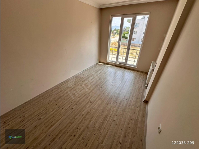 BURHANİYR JET EMLAKTAN BADEM ALANINDA 2+1 KİRALIK DAİRE - Görsel 27