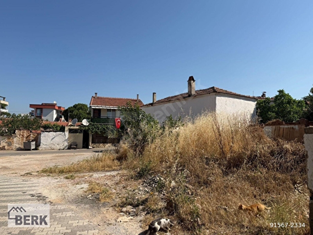 BERK EMLAKTAN MENDERES MERKEZDE 170 MT SATILIK ARSA - Görsel 14