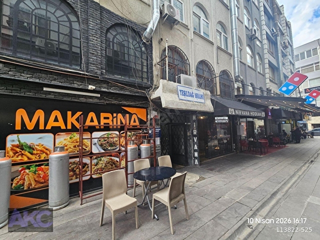 AKGden Çarşı Merkezde Full Eşyalı Özel Dekorlu Satılık Ofis - Görsel 2