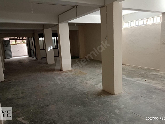 Yücelen Emlaktan Bahçe Katı Kiralık Dükkan 140m² - Görsel 2