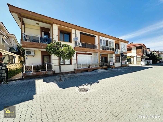Çeşme Dalyanköyde Satılık 2+1 Marinaya Çok Yakın Daire
