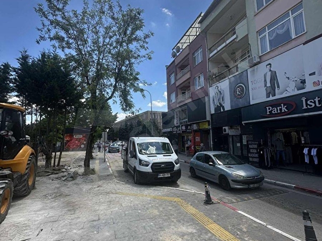 Uşak,Merkez,Tiritoğlu parkı karşısında,Şehir Merkezi 2+1 110m2 - Görsel 3