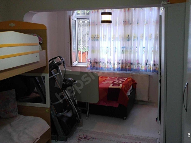 ECEM EMLAKTAN HACIKADIN CADDESİNDE 80 M2 BAHÇE KATI - Görsel 12