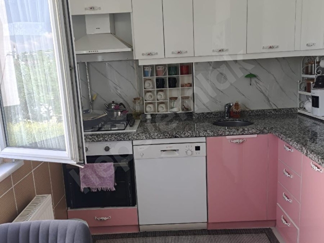 BÜYÜKÇEKMECE PINARTEPE MH 2+1 ÇİFT BALKONLU - Görsel 4
