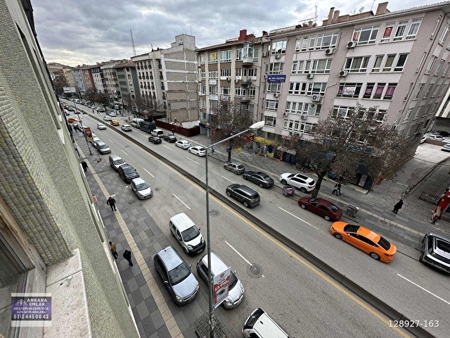 ANKARA EMLAKTAN STRAZBURG CADDESİNDE 3.KAT 2+1 KİRALIK OFİS - Görsel 3