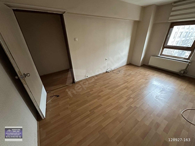 ANKARA EMLAKTAN STRAZBURG CADDESİNDE 3.KAT 2+1 KİRALIK OFİS - Görsel 6