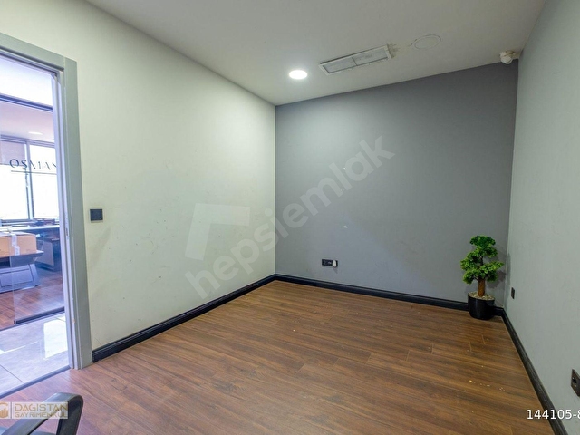 İSTOÇDA FULL YAPILI KİRALIK 1000 M2 TAM KAT PLAZA - Görsel 21