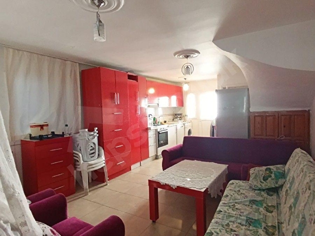 KUŞADASI/SOĞUCAK TA ÇOK UYGUN FİYATA NEZİH SİTEDE   EŞYALI VİLLA DENİZE YAKIN - Görsel 16