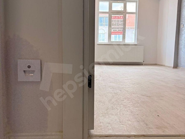 KALE YAKINI ANA YOL ÜZERİ FUL BAKIMLI SATILIK DAİRE - Görsel 26