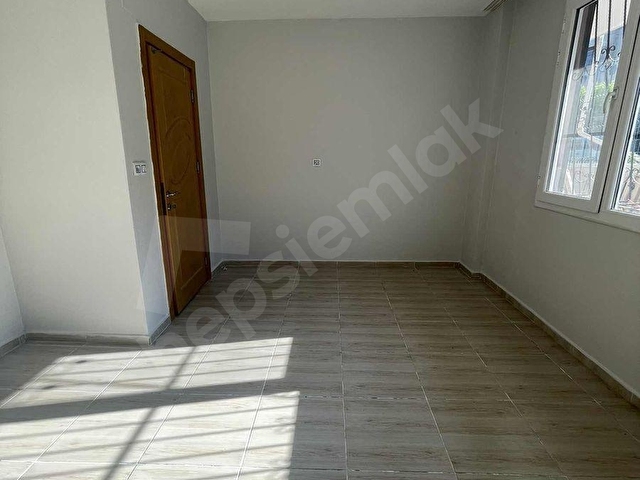 YEŞİLTEPE`DE~2+1~K.MUTFAK~DOĞALGAZ~SOBALI~GENİŞ~OTURUM~MÜSTAKİL~ - Görsel 12