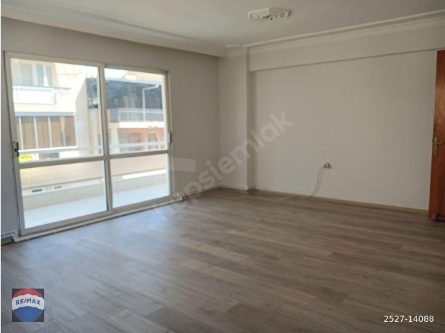 KARŞIYAKA YALI DA 3+1 KİRALIK DAİRE - Görsel 6