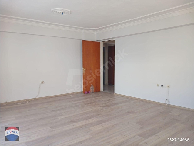 KARŞIYAKA YALI DA 3+1 KİRALIK DAİRE - Görsel 7