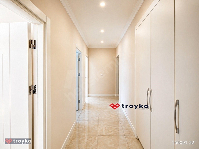 KADIKÖY ERENKÖY MERKEZİ KONUMDA GENİŞ 3+1 BALKONLU SATILIK DAİRE TROYKADAN - Görsel 8