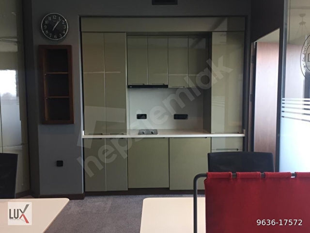 Nurol Tower Satış Kiralama Ofisinden Mobilyalı 1+1 Dekorasyonlu Ofis / LUX - Görsel 13