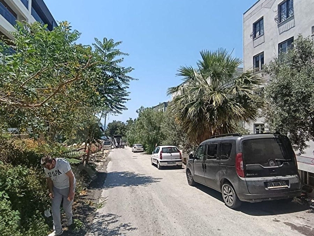 Kuşadası’nda Satılık Acil 2+1 deniz Manzaralı