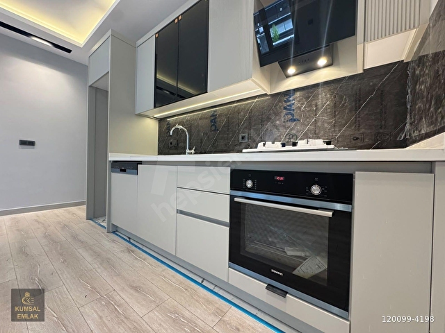 KUMSALDAN ALTINKUMDA YERDEN ISITMALI CAM BALKONLU_1+1_LÜX DAİRE