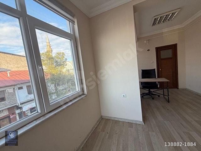 BURHAYE CADDE ÜZERİNDE SATILIK İŞ YERİ - Görsel 4