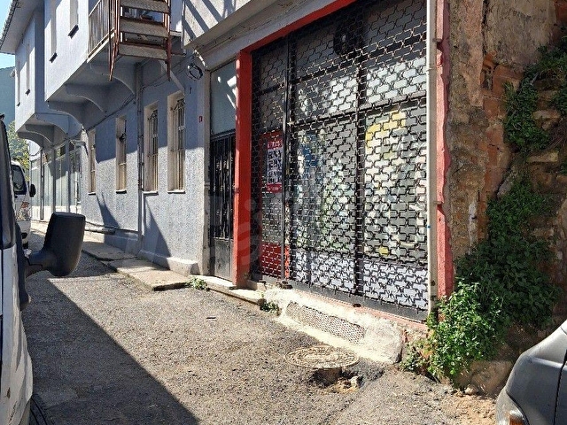 GÜVEN EMLAK TAN KARAGÜMRÜK TE KİRALIK DÜKKAN