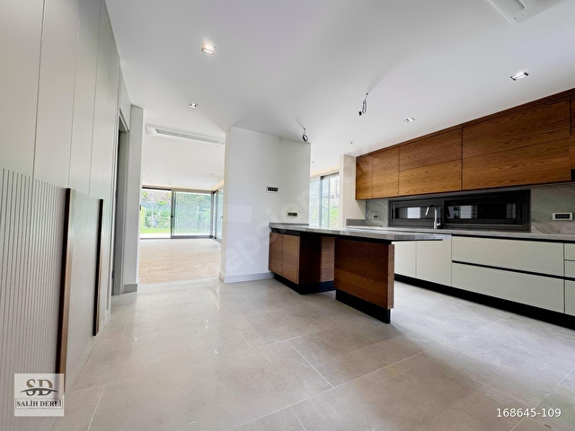 Alaçatıda Müstakil Havuzlu Premium 3+1 Sıfır Villa |Salih Derli - Görsel 10