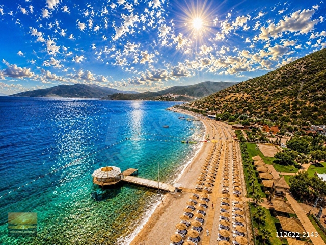 Bodrum Yakını Söğütçükte Satılık Köy Evi + 1 Dönüm İmarlı Arsa - Görsel 5