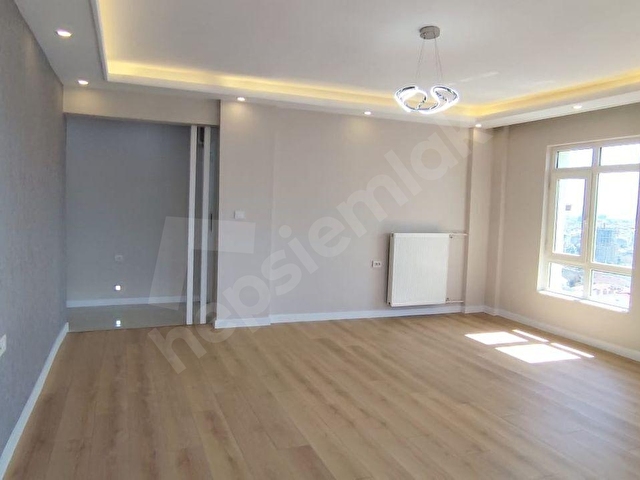 DİKMEN OSMAN TEMİZ MAHALLESİNDE SİTEDE 3+1 DOGU GÜNEY CEPHELİ FULL YAPILI - Görsel 5
