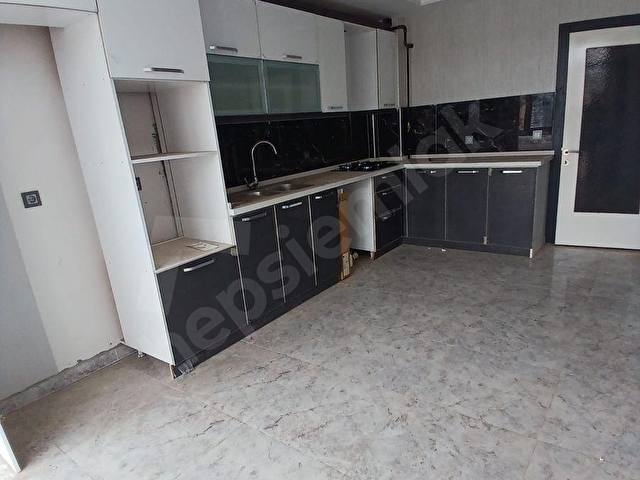 MMA DAN BAYRAKTEPEDE ULTRA LÜKS 185 M2 KİRALIK SIFIR 4+1 DAİRE - Görsel 2